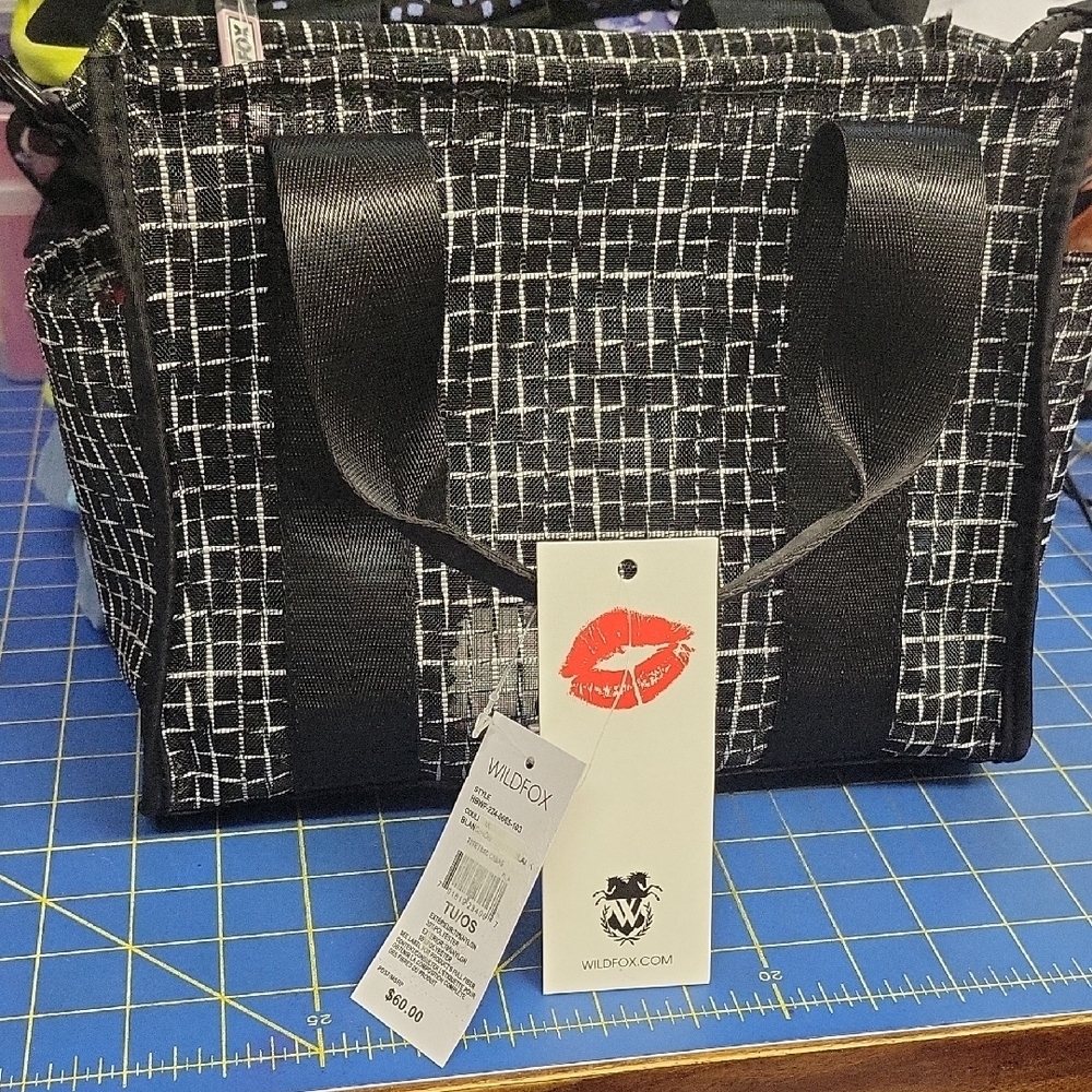 Wildfox Black White Tote Bag 11 x 8 x 4 w Attachable Shoulder Strap NWT